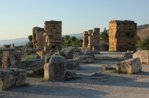 IMG 1251 300x199 PAMUKKALE Hierapolis   Ağustos 2012