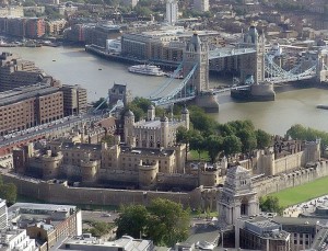 Tower_of_london[1]