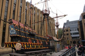 golden hinde